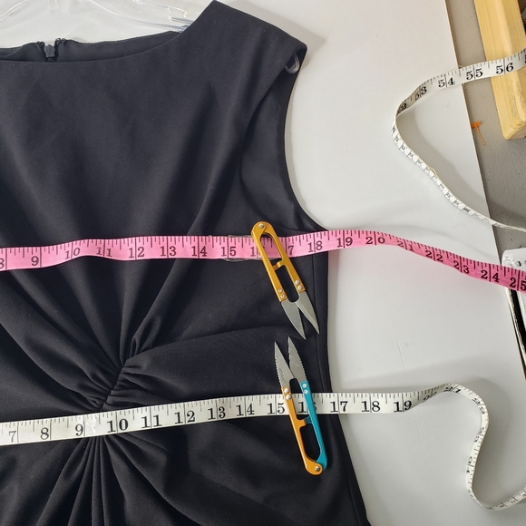 Anne Klein Center Rouched Sheath Rayon Crepe Jersey Events Evening Cocktail LBD - Picture 5 of 10